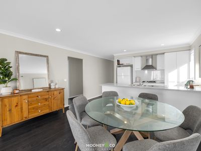 30  Jupiter Crescent, Cranbourne West