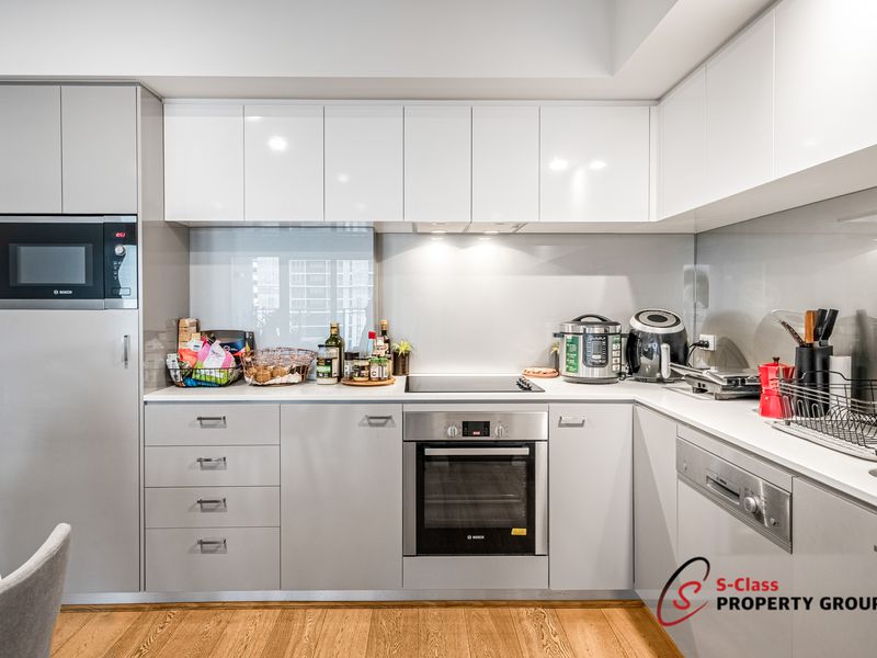 1806 / 63 Adelaide Terrace, East Perth