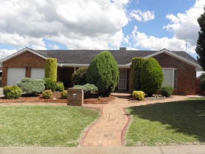 11 The Mews, Tamworth