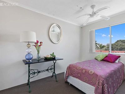 10 / 458 Esplanade, Torquay