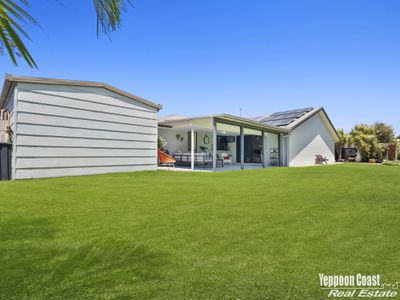12 Florence Circuit, Taroomball