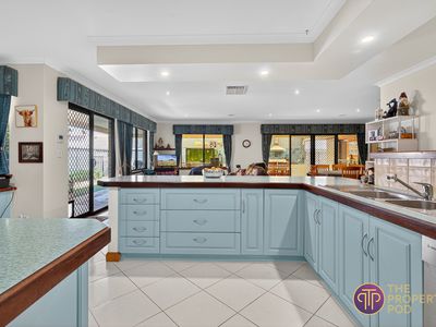 26 Regent Drive, Wannanup