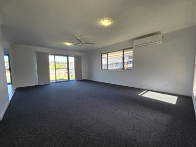31 Spoonbill Court, Lowood