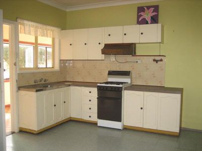 4 Addison St, Lake Illawarra