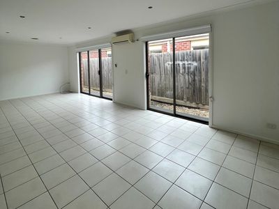 16 Talliver Terrace, Truganina