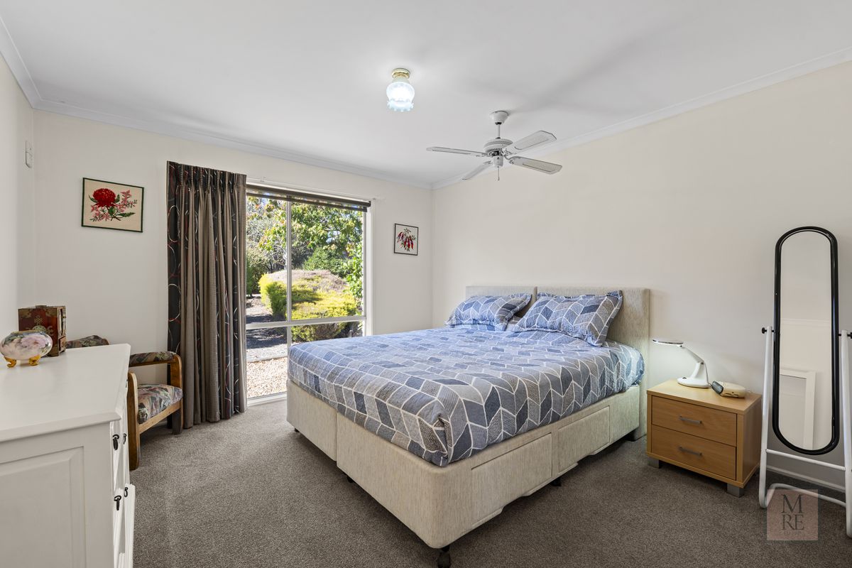 19 Cummins Road, Howes Creek