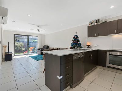 8 Zinc Street, Pimpama