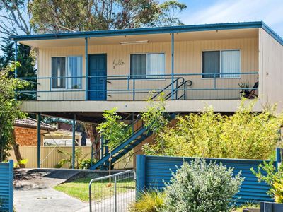 8 Woodlawn Avenue, Burrill Lake