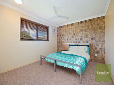 4 / 76 Thirteenth Avenue, Railway Estate