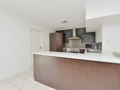 1 / 179 Leake Street, Belmont