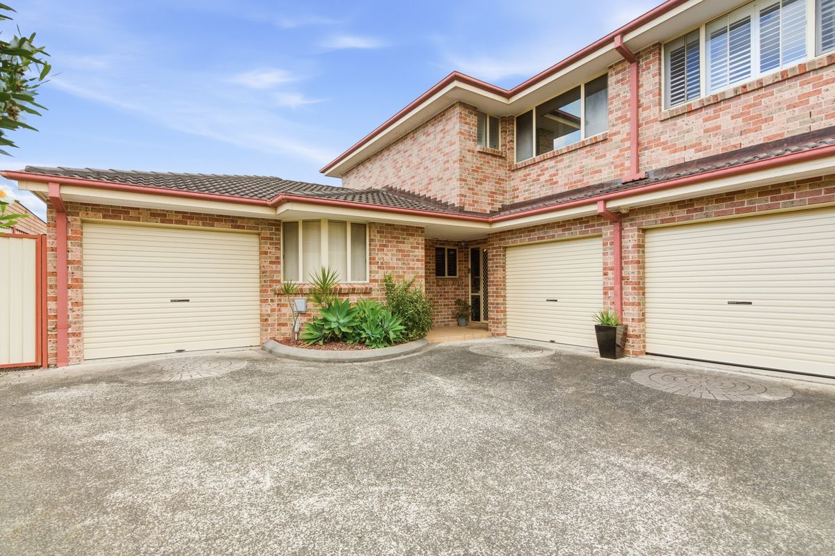 2 / 49 Elsiemer Street, Long Jetty