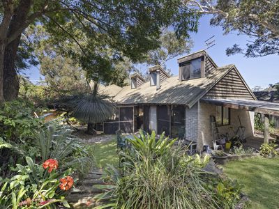 15 Kurrawong Avenue, Hawks Nest