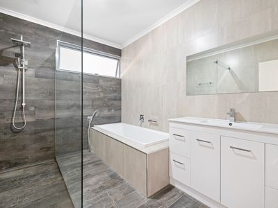 11578 Banksia Road , Millicent