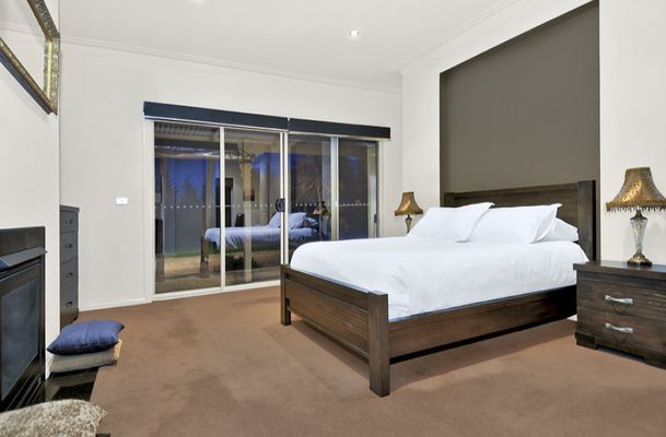 100 Deep Creek Road, Oaklands Junction