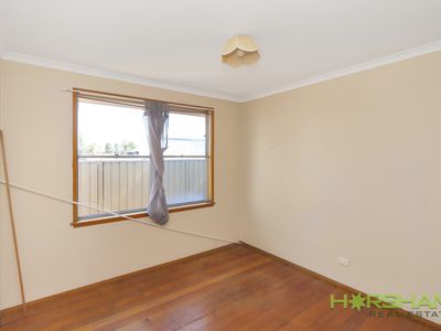2 Bleakley Street, Horsham