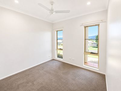 8 Carnation Street, Atherton