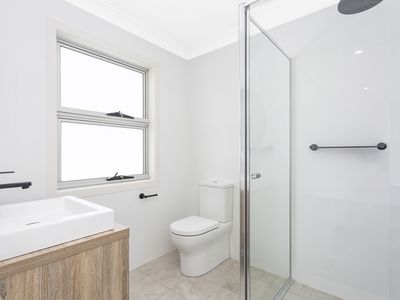 1 / 28 Lord Howe Avenue, Shell Cove