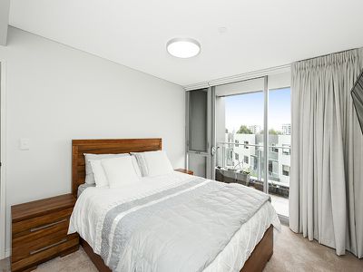407 / 30 The Circus, Burswood