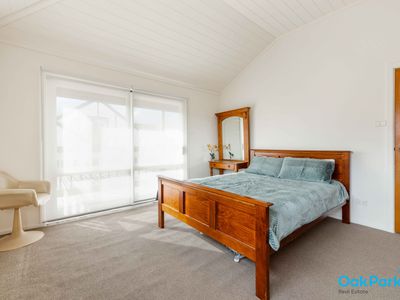34 Anselm Grove, Glenroy