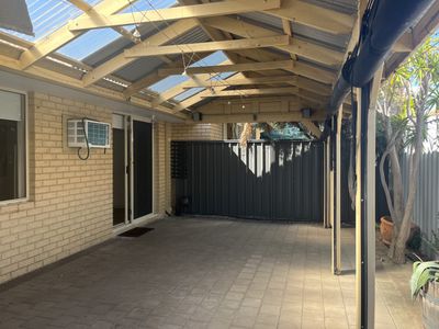 4/9 Collier Avenue, Balcatta