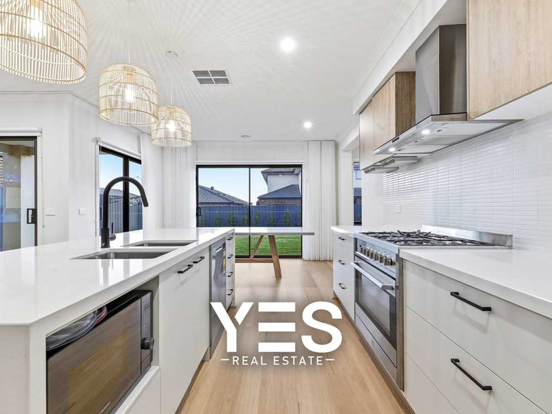 6 Heart Loop, Clyde North