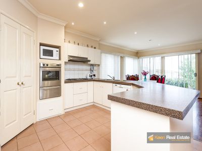 13 Winterton Crt, Hallam