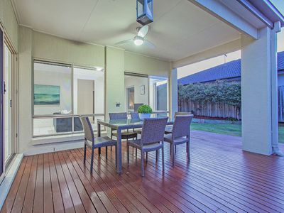 32 Figtree Place, Wakerley