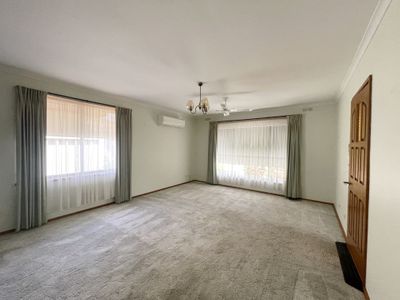 2 / 21 Shadforth Street, Kerang