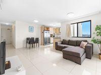 A5 / 100 Bowen Terrace , New Farm
