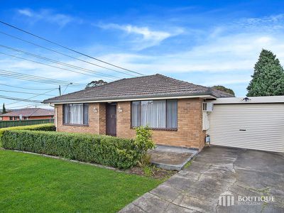 1 / 2 Nordic Road, Dandenong North