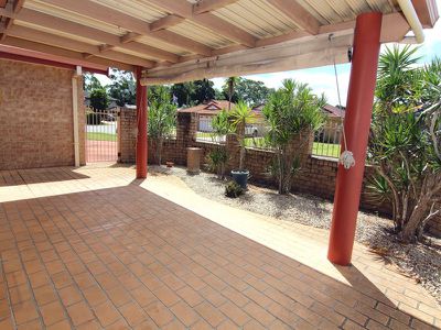 1 / 14 Cedar Grove, Forster