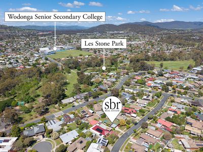 4 FERN AVENUE, Wodonga