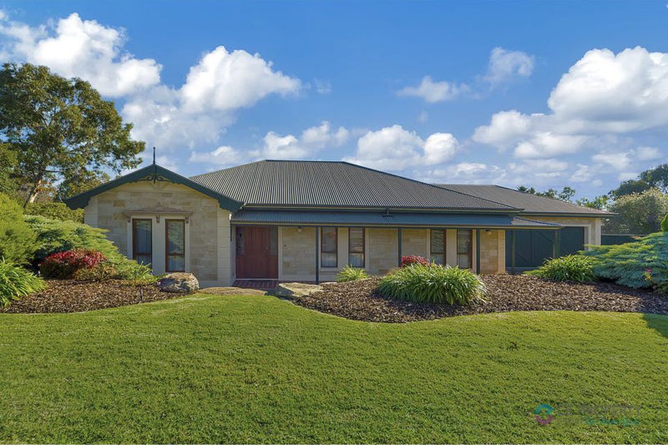 23 Wood Crescent, One Tree Hill