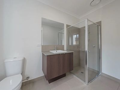 64 Grande Belmond Avenue, Clyde
