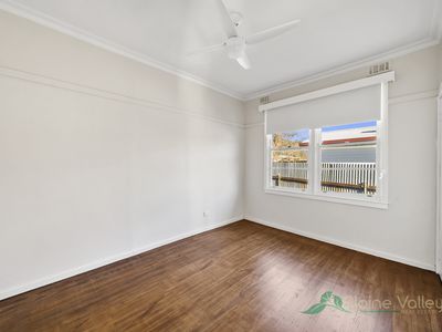 12 Simmonds Street, Mount Beauty