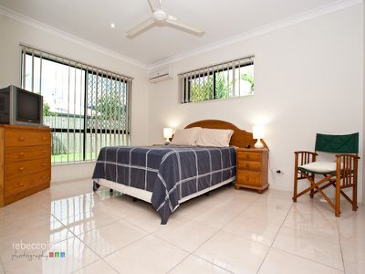 9 Fitzmaurice Drive, Bentley Park