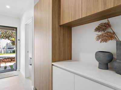 11A Canara Road, Westminster