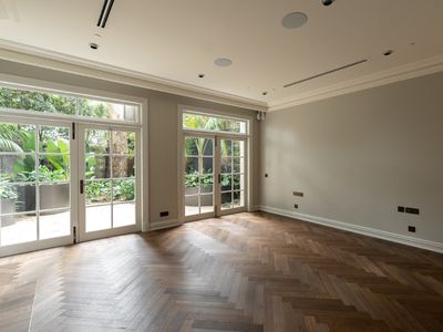 1 / 147 Darling Point Road, Darling Point