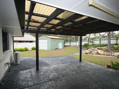 10 Bangalow Close, Clinton