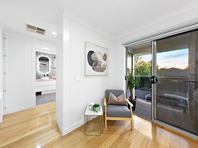 8 Pinnacle Way, Fraser Rise