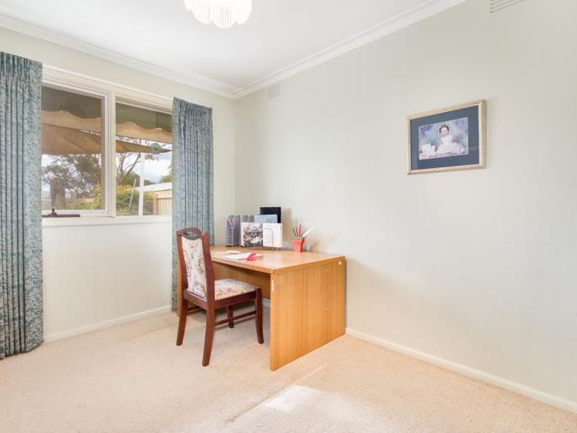 8 Thompson Court, Werribee