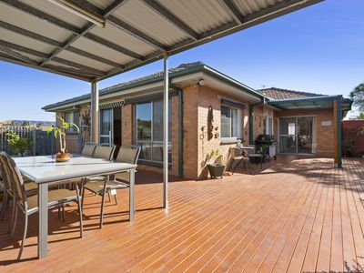 17 Maude Street, Box Hill North