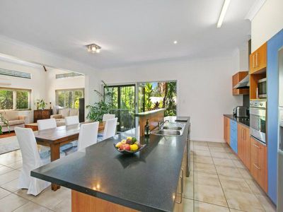 15 Tingara Court, Tewantin