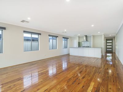 21 Pexton Drive, South Guildford