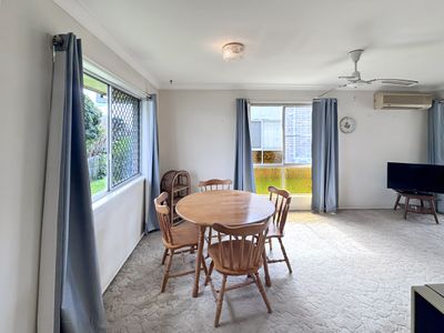 2 / 6 Burwah Terrace, Caloundra