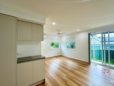 35a  Kline Street, Weston