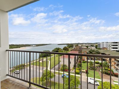 The Penthouse / 20 Endeavour Parade, Tweed Heads