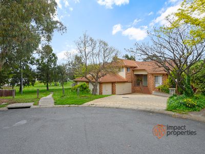 10 Thompson Place, Monash