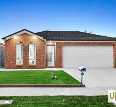35 Archers Field Drive, Cranbourne East