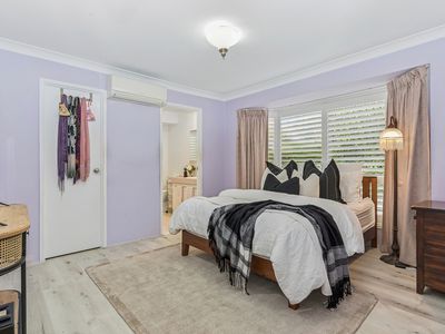 12 Ferguson Place, Coopers Plains